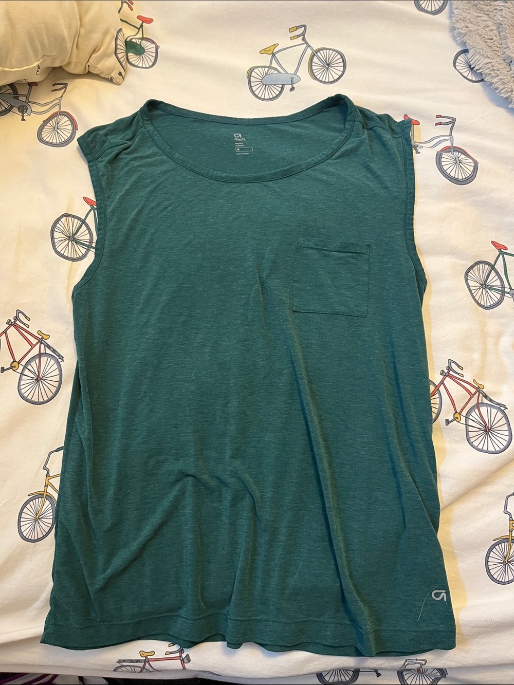 7/$20 GAP Forest Green Sleeveless Pocket Tank
